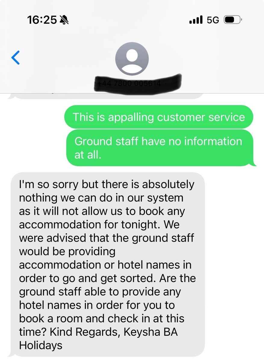 fg_domperry's tweet photo. @British_Airways And a message from your holidays team suggests that no-one had a clue, or was in control of the situation, or cared very much either way. https://t.co/jVNp9OnaoT