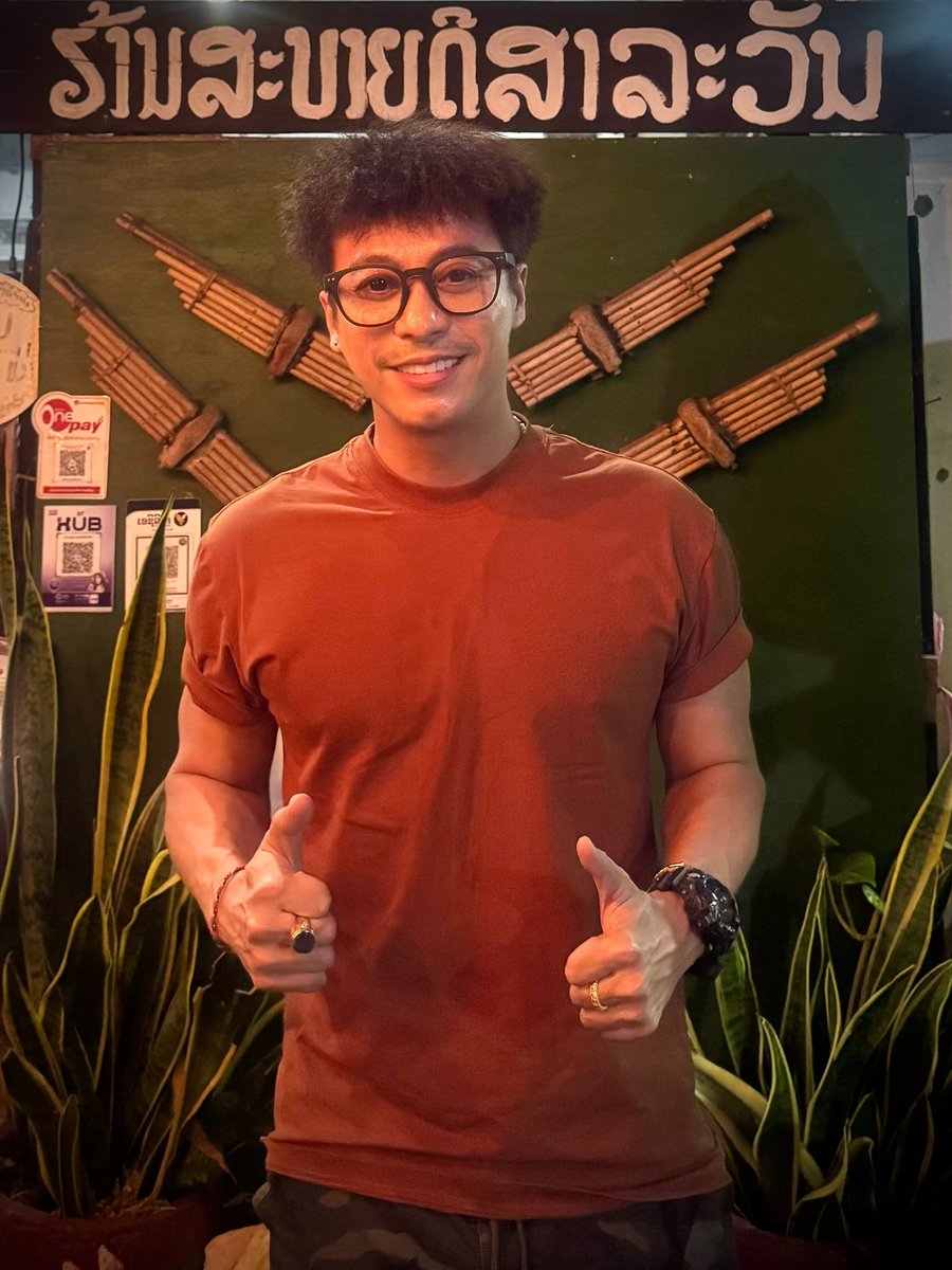 yourgapko's tweet photo. 📍 ວ່າດ້ວຍການ “ເຊັຄ-ອິນ ສາລະວັນ” ~ Sabaidee Salavan ☺️

#ທ້າວຫຍ໋ອງ #ຜູ້ບ່າວລ້ານຊ້າງວຽງຈັນ #ຊີວິດນອກພຣະວິມານ https://t.co/AUPKjzrp5x