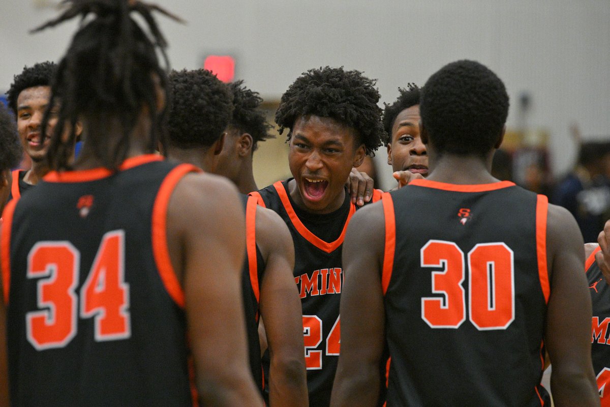 Recap and lots of photos on the Noles blow out win in Apopka sending Seminole to the State Final-Four.

shsnolessports.com/final-four-bou…