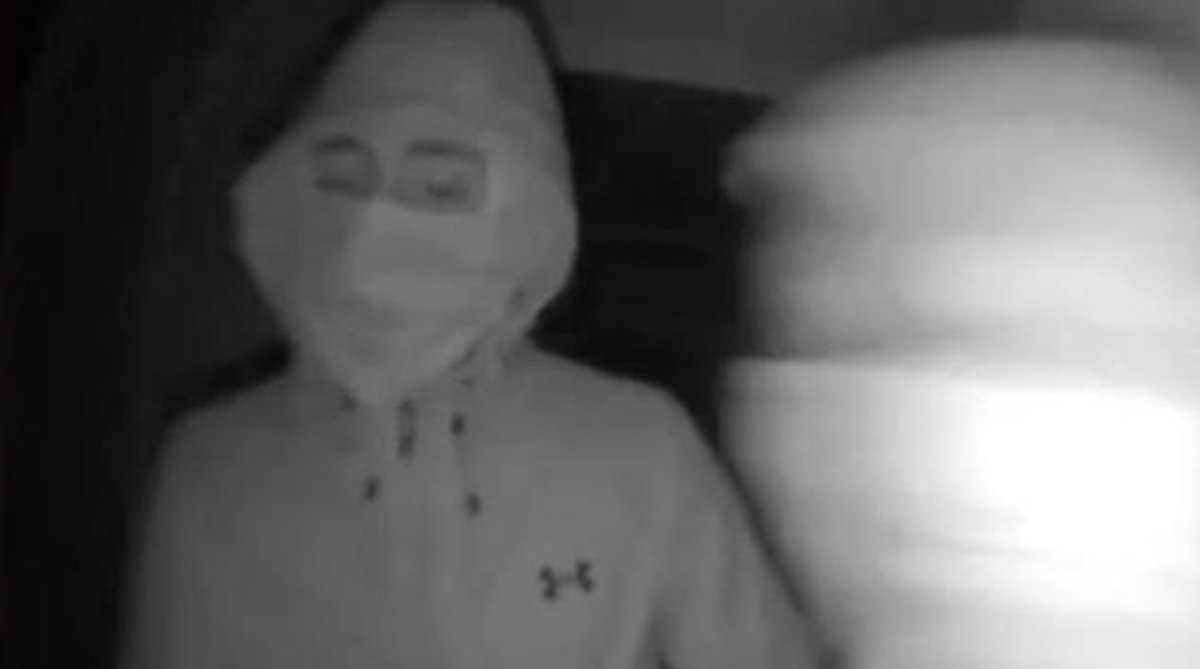 yourharlow's tweet photo. Man sought after Joyners Field burglary

https://t.co/BJCar4rBto https://t.co/B1ll9Kcv7H