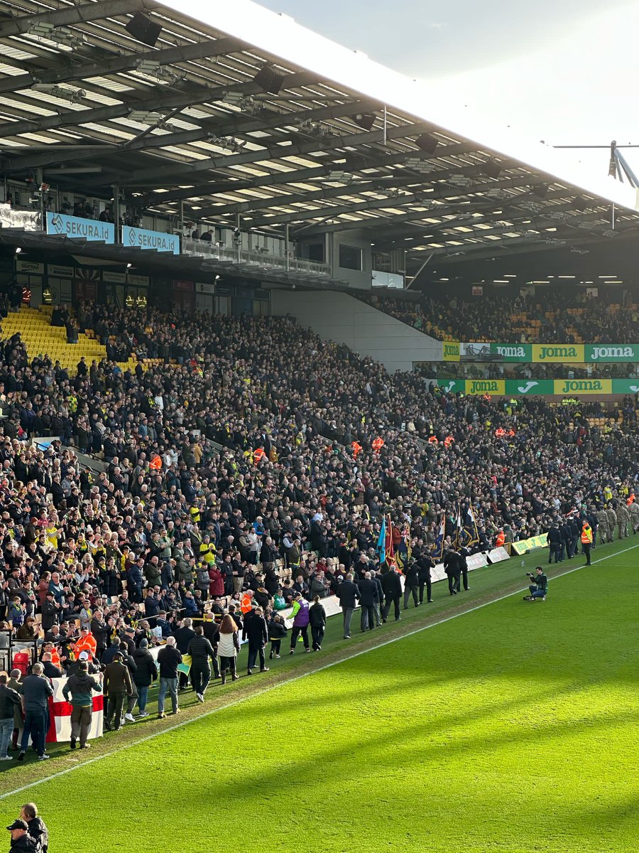 Forces2Canaries🔰 (@forces2canaries) on Twitter photo Good turnout for <a href="/NorwichCityFC/">Norwich City FC</a> Armed Forces Day yesterday. Great reception from home and away fans alike. <a href="/RNANorwich/">RNA Norwich</a> #RoyalNavy #ARMY #RAF #Veterans Good turnout for <a href="/NorwichCityFC/">Norwich City FC</a> Armed Forces Day yesterday. Great reception from home and away fans alike. <a href="/RNANorwich/">RNA Norwich</a> #RoyalNavy #ARMY #RAF #Veterans