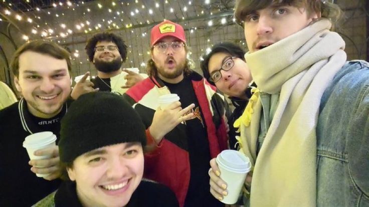 Frouse/Goons Daily (@frouseandgoons) on Twitter photo 