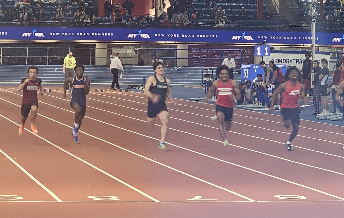 Congratulations to Brian White on placing 3rd in the 55m Dash Sectional Final. ConEd winner and now state qualifier. Best of luck to Brian at the NYSPHSAA State Championships! #gotown #husker4life <a href="/YHSDeGennaro/">Mr. Joseph DeGennaro</a>
