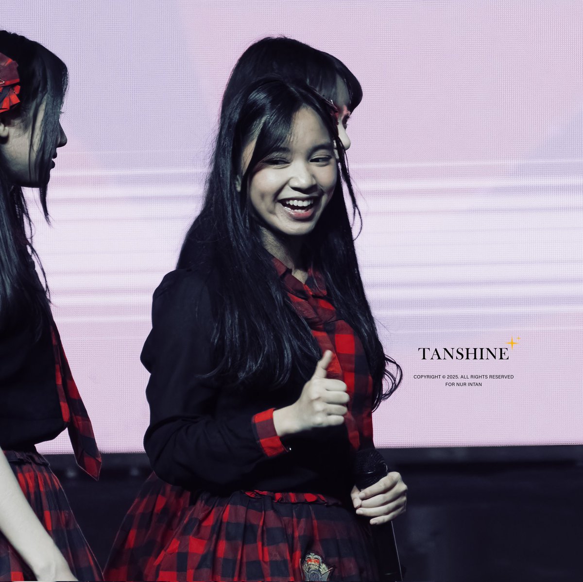 TanShine_Id's tweet image. &quot;Usiamu bertambah, begitu juga pesonamu, Seperti bintang yang makin terang sinarnya.&quot;

Happy Birthday @N_IntanJKT48 

#19TheSparklingGirl 
#Intan #SponTan #HousekiMonogatari