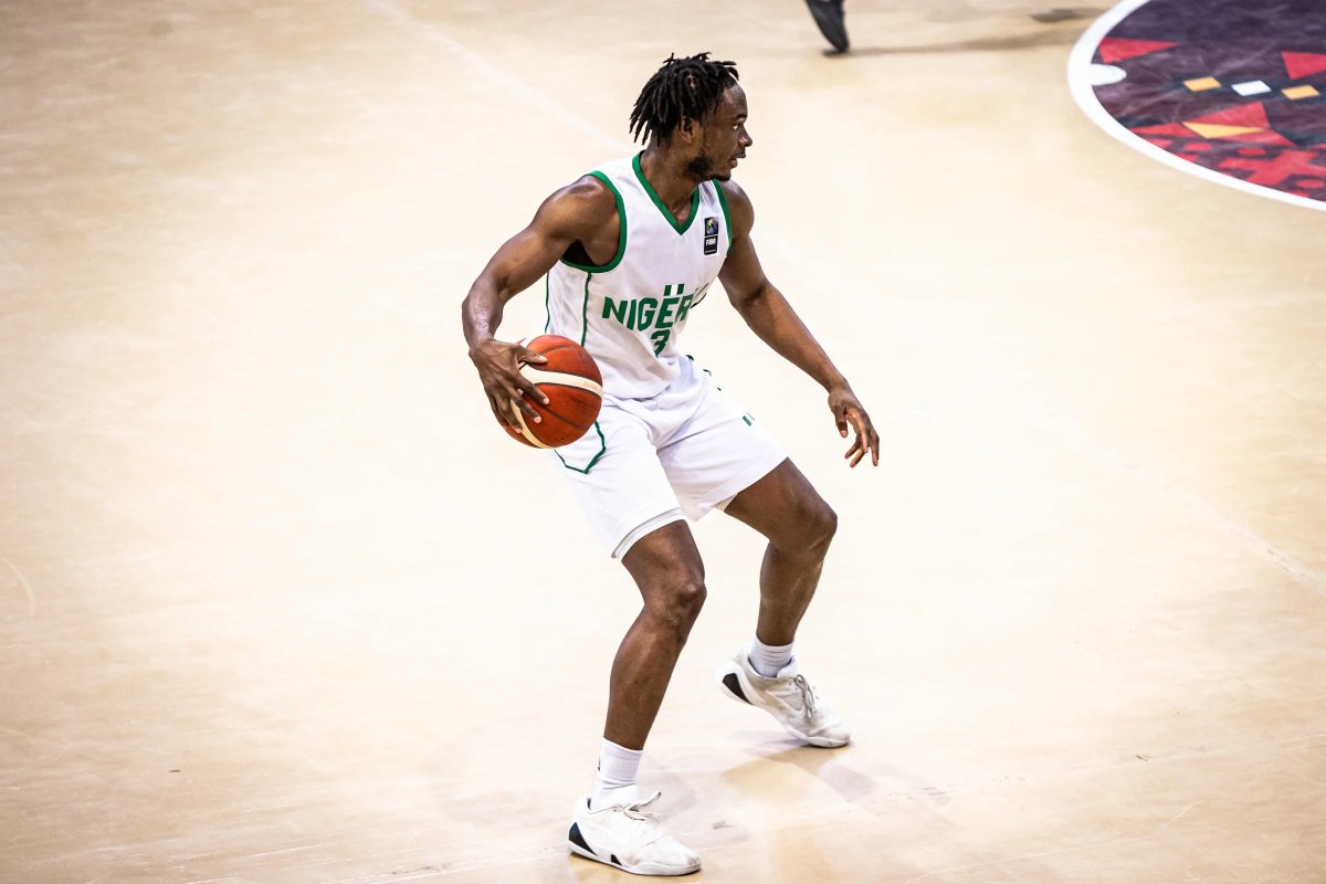 D'Tigers lead 53-40 over Cape Verde at the start of the 3rd Quarter. 

Caleb Agada leads the way with 16 points.