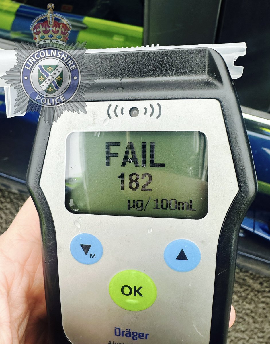 LincsPoliceOps's tweet image. Whilst on an abnormal load escort, we noticed a suspicious vehicle/driver parked up in the lay-by on the A46 in #LINCOLN. Driver had made an egregious error in getting behind the wheel. #RPU arrested the driver for a roadside sample of 182ug, The legal limit is 35ug. #Fatal5
