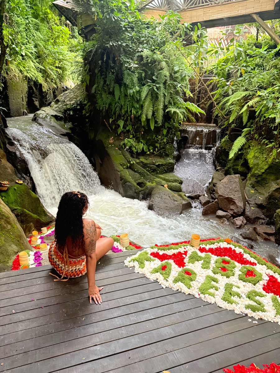 therealk_carter's tweet photo. Experiencing Bali as a black woman, I am just so inlove 🫶🏾🤎🥹❤️ https://t.co/5KW6UlcBkW
