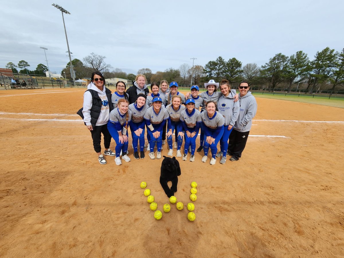 NFCAorg's tweet image. History Made‼️🥳

Congratulations to Head Coach Meredith Smith and @PSCCSoftball on their inaugural program win today at the NFCA NJCAA Leadoff Classic!!! 🥎🎉👏

#NFCALeadoffClassics