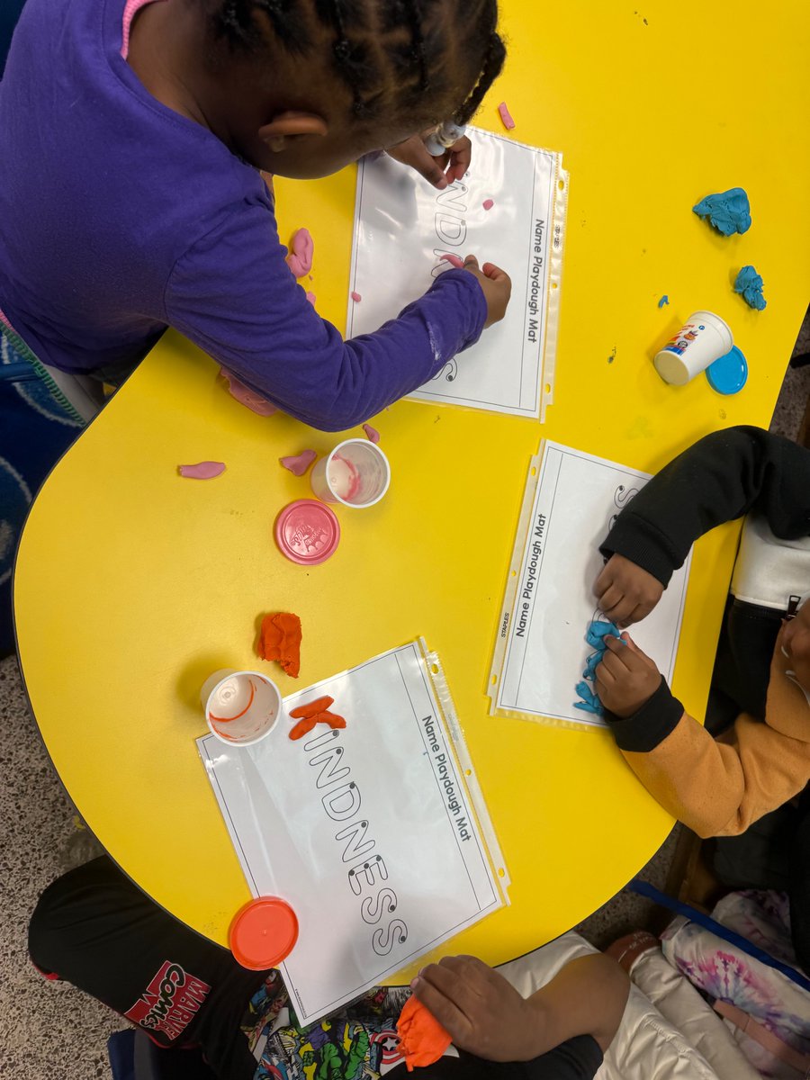 Khalilah Ali (@alithecounselor) on Twitter photo Our pre-k students are learning about kindness for the month of February π«Άπ½π Our pre-k students are learning about kindness for the month of February π«Άπ½π