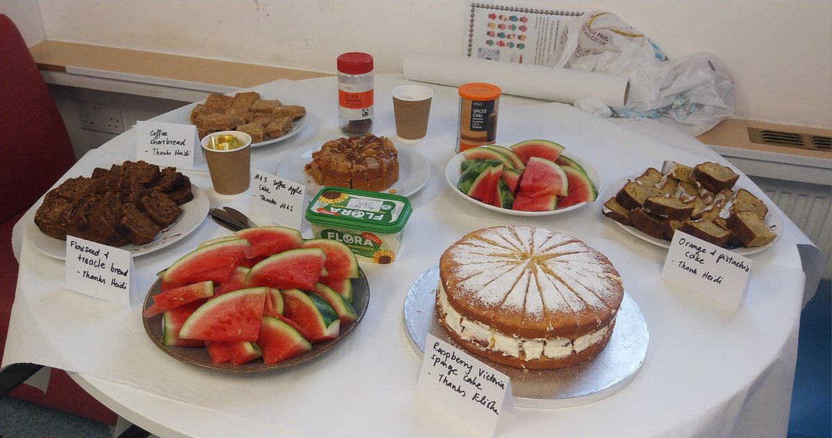 heidi_ed's tweet photo. #TeaAt3 went very quickly this week. It was all gone by 15.17.
We had coffee shortbread, 🍊, pistacchio and cardamon 🎂, treacle and flaxseed sodabread, and a beautiful victoria sponge.
#ItsMoreThanJustCake #BuildingCultureThroughRitual @RCollEM @WhitHealth https://t.co/kxHqgz780o