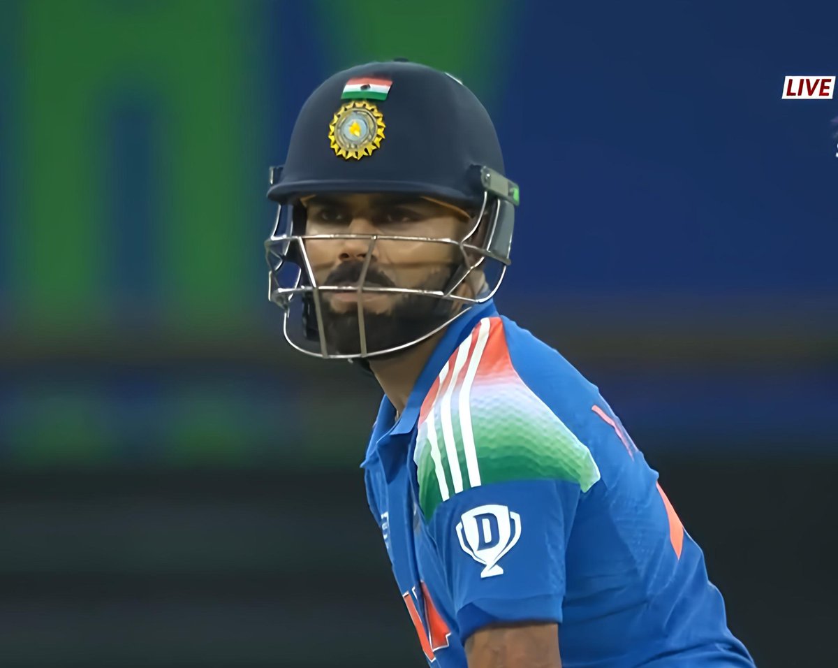 imsameersid's tweet photo. love story between Virat Kohli and Pakistan continues😍
King Kohli finishes in style 🇮🇳
#INDvsPAK #ViratKohli𓃵  #ChampionsTrophy #IITianBaba #ViratKohli https://t.co/qj6rTHvrCZ