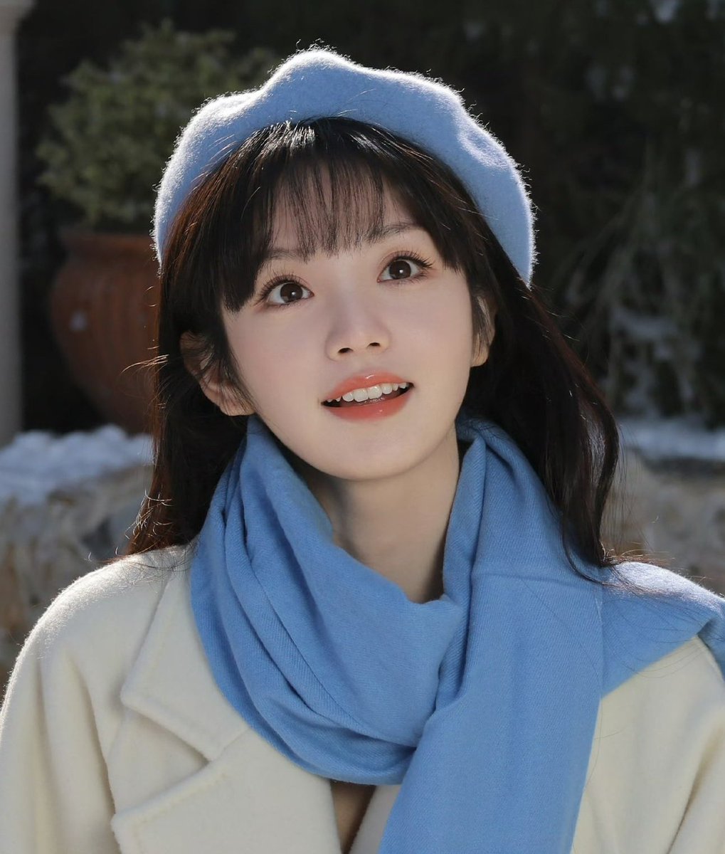 minminbitez's tweet image. Okay guys, hear me out...

#折月亮 #WhenIMeetTheMoon #TianXiwei #HouMinghao