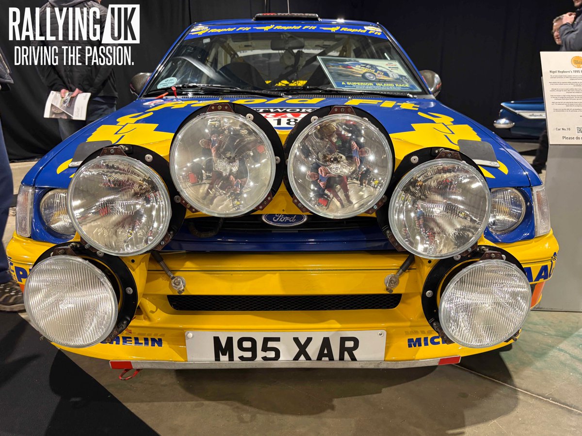 RallyingUK's tweet image. EVANS: At Race Retro 2025, Gwyndaf Evans and Howard Davies' 1995 Ford Motorsport, Ford Escort RS 2000 MKV [M95 XAR]. 

They finished in P7 overall in this car on Network Q RAC Rally 1995.

🇬🇧 @gwyndaf_evans | @Topnav100 | @FordPerformance | @OfficialWRC | @ourmotorsportuk |…