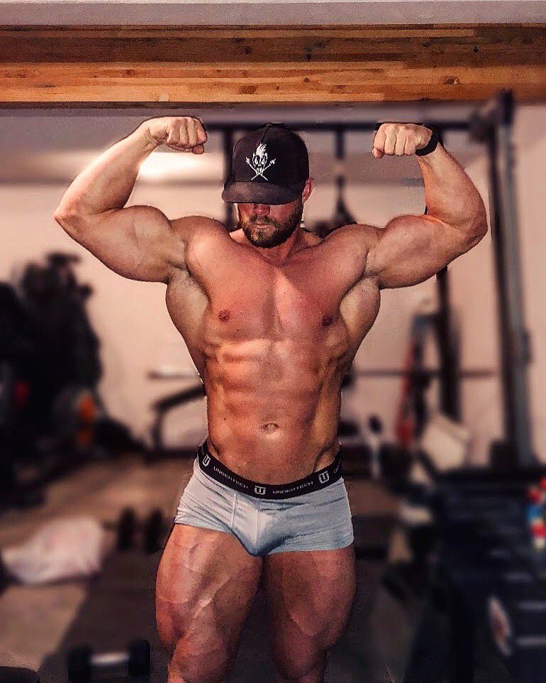 manlyfetish's tweet photo. submit to white racist alpha gods 💪🏻⚡️ https://t.co/EaO2wpM0D4