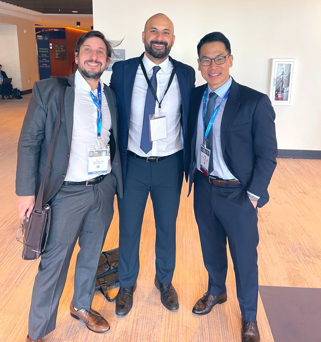 Aladine Elsamadicy, MD (@aelsamadicymd) on Twitter photo Great time catching up with friends, colleagues and mentors at #spinesummit2025 Wild that this was my last <a href="/spinesection/">AANS/CNS Spine Section</a> meeting as a trainee. Great time catching up with friends, colleagues and mentors at #spinesummit2025 Wild that this was my last <a href="/spinesection/">AANS/CNS Spine Section</a> meeting as a trainee.
