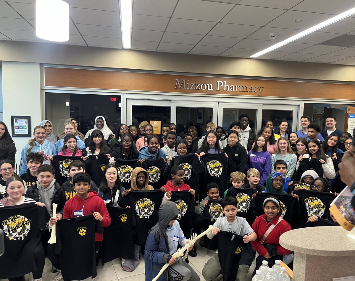 Bridging the Gaps Outreach Day 2025 🐯 

Thank you to everyone who made our THIRD annual event a success with over 100 participants!