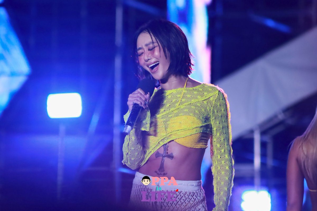 theoppaislife's tweet photo. @Waterbomb_PH HYOLIN at the WATERBOMB MANILA 2025!
@Waterbomb_PH #WATERBOMB
#WATERBOMB2025
#WATERBOMBMANILA
#WATERBOMBMANILA2025 #HYOLIN https://t.co/A3R0F70cD3