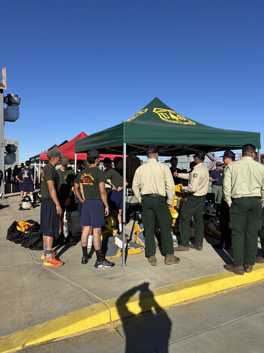 firechiefanf's tweet image. And the SoCal Fire Explorer Muster is underway! #ANF #FireExplorer #PublicService 

A huge thanks to all the advisors, coaches and mentors investing time in the next generation of public servants. Good luck to everyone competing this morning. 🇺🇸🔥