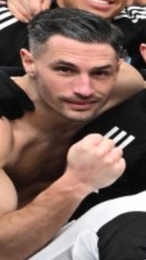 liam_linney's tweet photo. @NUFC Fabian Schar confined as the next wolverine https://t.co/B23wL1UeHg