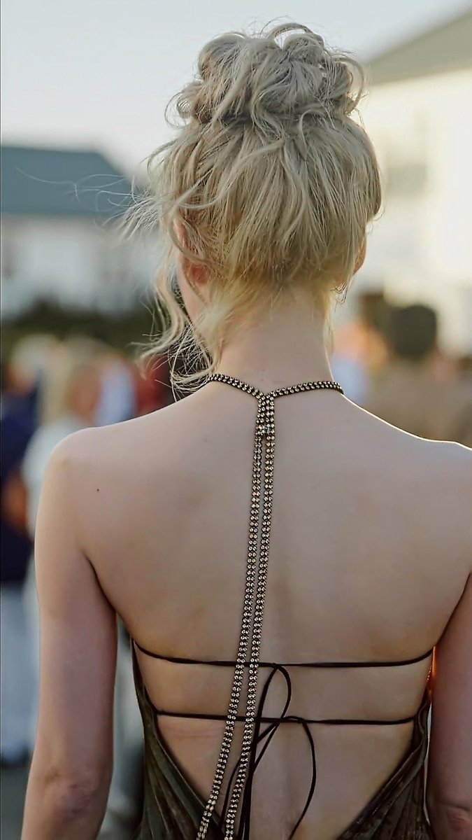 Front view                             Back view