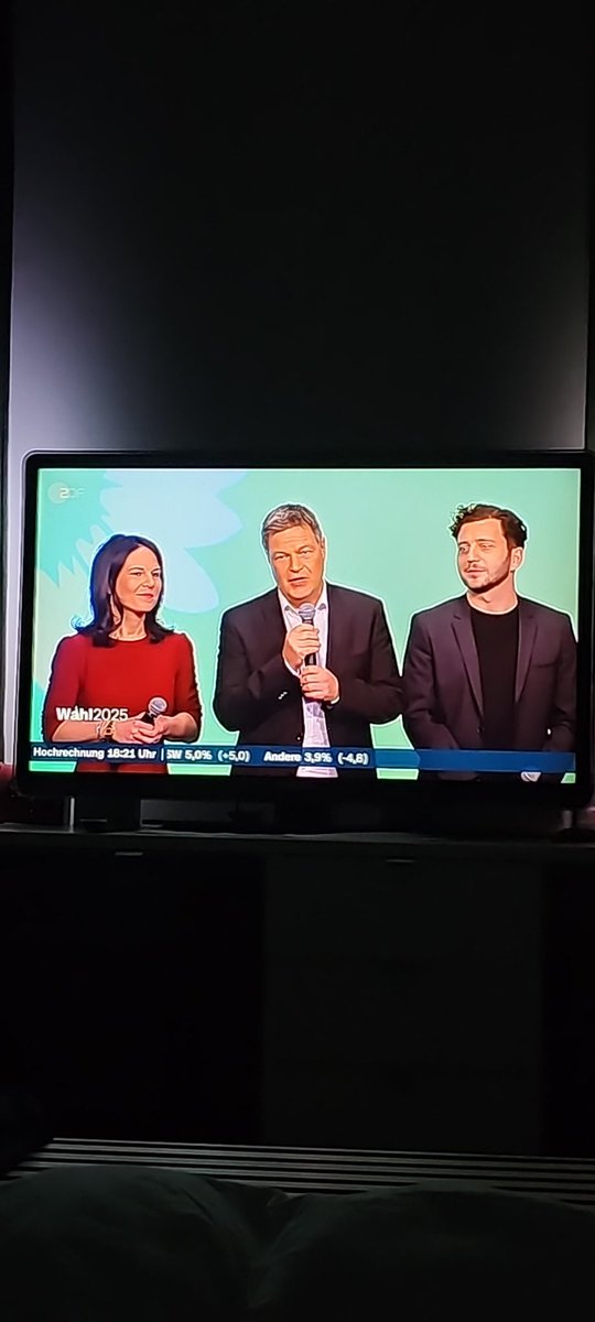 Die neue Staffel von #LOL
#Grüne #Bundestagswahl2025
