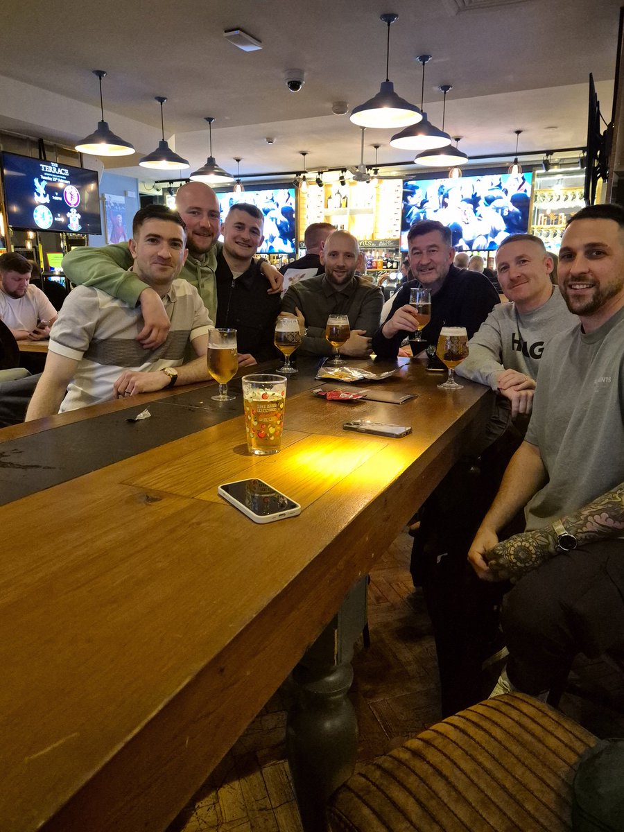 Proper Super Sunday 👌 Credit <a href="/nialltilsley96/">Niall tilsley</a> for sorting! Shit 5-side team!