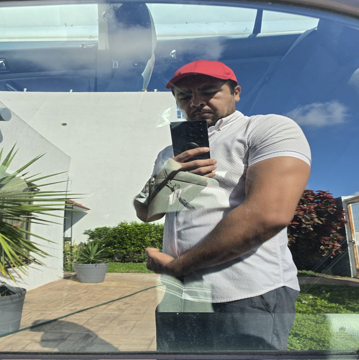 yorch87_'s tweet photo. Reflejos... #reflejo #gymmotivation https://t.co/mAkCxZLkGU