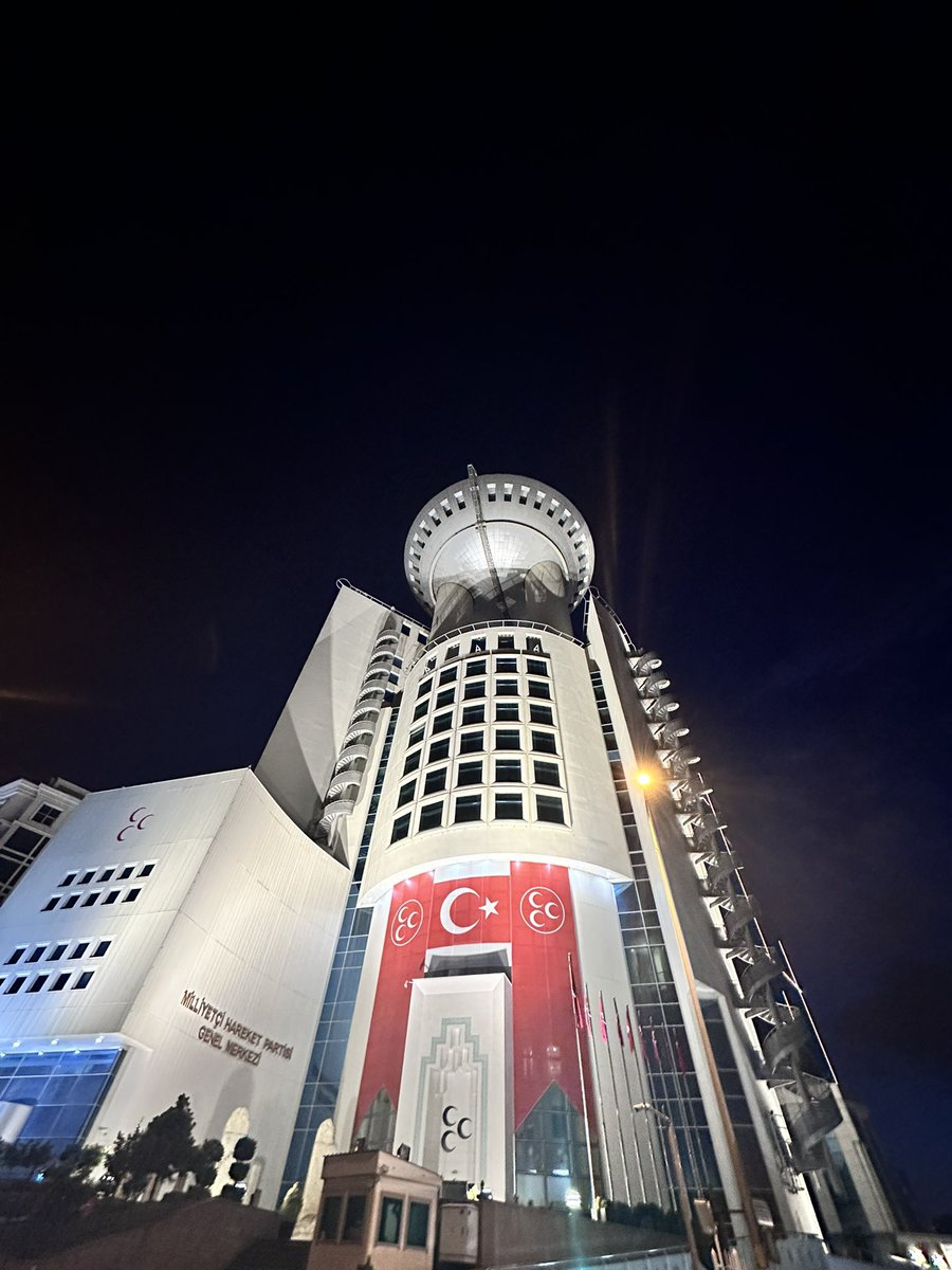 1- Sayın Genel Başkanımızın iyileşme süreci içinde olduğu bu dönemde, bazı çevrelerce ısrarla Partimize Genel Başkan adayları aranmakta veya önerilmekte ya da bazı kimselerin lehine algı yaratma çabası gözlemlenmektedir.