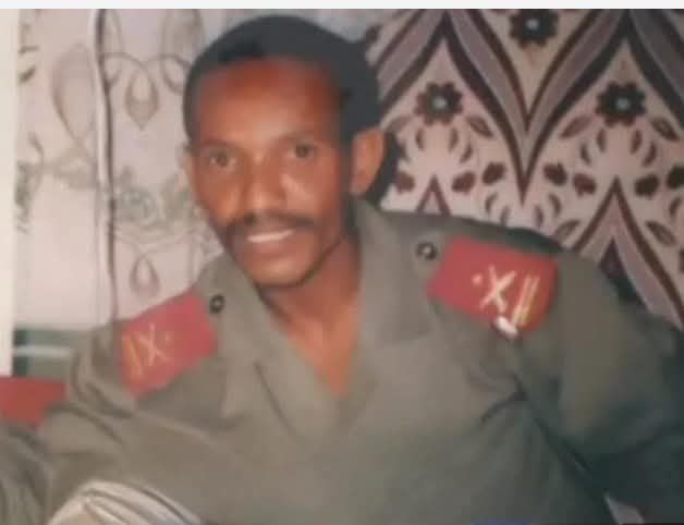 የቤተ አማራው አይበገሬ የጦር ገበሬ ሌተናል ጀኔራል ፋንታሁን ሞሃባ ሌተናል ኮሎኔል የነበረው ከዛሬ 25 ዓመት በፊት ነበር::
ይህ አርበኛ ማንም አማራ ነኝ በማይልበት ዘመን