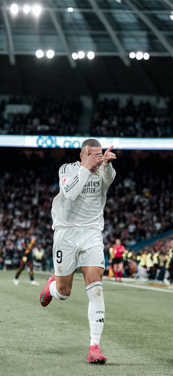 حذيفة tweet media