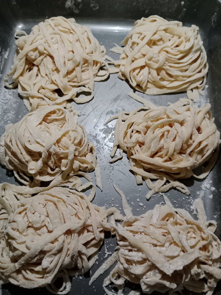 barusadardiri's tweet photo. makan mie ter effort sepanjang masa karena mbuatnya dari 0🤏 https://t.co/OFqMQJfvu9