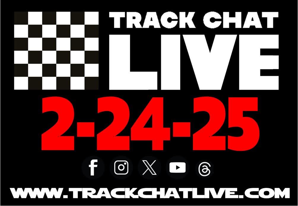 Track Chat Live tweet media
