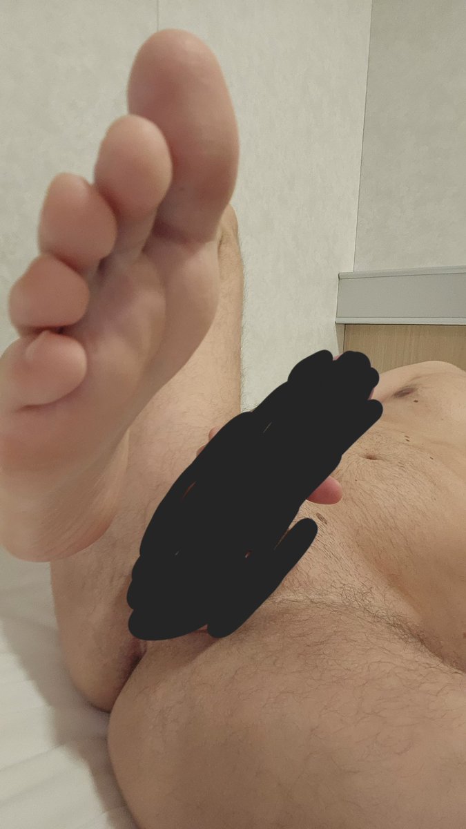 kingmaster597's tweet photo. Succhia

#findom #cashmaster #feet #sneakers #ballbusting #trampling #italianmaster #feetworship #piedi #socks #cashdrain #moneyslave https://t.co/DSQtmYwIP1