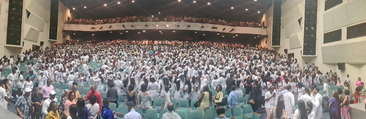 Luis Miguel Valenciano (@luismiguelvalco) on Twitter photo Realiza la <a href="/fetstgo/">Facultad Enfermería Tecnología de la salud</a> de la <a href="/ucm_sc/">Universidad de Ciencias Médicas. Santiago de Cuba</a> graduación correspondiente al curso 2024-2025, donde egresan más de 1000 activos para nuestro <a href="/MINSAPCuba/">Ministerio de Salud Pública de Cuba</a>.
Todo un gremio de Licenciados y de las enseñanzas Técnicas Superior, Técnicas Medios y Técnicas Básicos.
<a href="/UJCdeCuba/">UJC de Cuba</a>
<a href="/BismarysR/">Bismarys Lescaille R</a> Realiza la <a href="/fetstgo/">Facultad Enfermería Tecnología de la salud</a> de la <a href="/ucm_sc/">Universidad de Ciencias Médicas. Santiago de Cuba</a> graduación correspondiente al curso 2024-2025, donde egresan más de 1000 activos para nuestro <a href="/MINSAPCuba/">Ministerio de Salud Pública de Cuba</a>.
Todo un gremio de Licenciados y de las enseñanzas Técnicas Superior, Técnicas Medios y Técnicas Básicos.
<a href="/UJCdeCuba/">UJC de Cuba</a>
<a href="/BismarysR/">Bismarys Lescaille R</a>