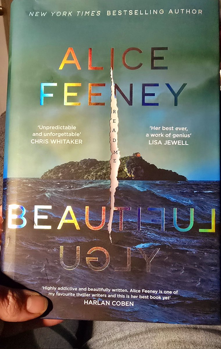 Sometimes, a book grabs you, and you can't stop reading. #BeautifulUgly by the fabulous <a href="/alicewriterland/">Alice Feeney</a> is one of those books. I was hooked from the start. Brilliant characters and a superb plot with so many twists, right up to the final paragraph. Go and buy it!x