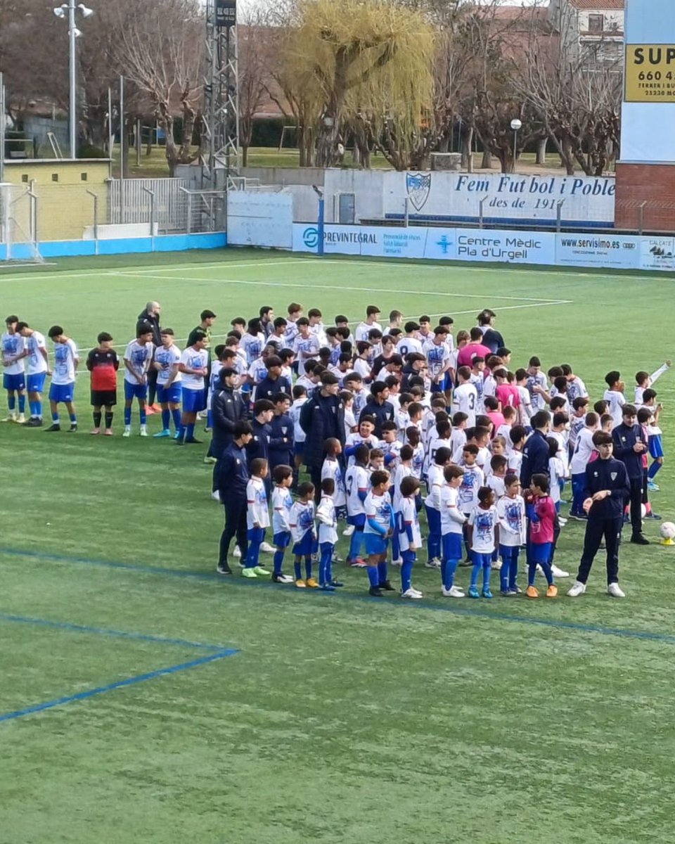 jxcatmollerussa's tweet photo. 💙⚽ Junts per Mollerussa, hem estat presents a la presentació del futbol base i primer equip del CFJ Mollerussa 2024-2025!
Donem suport a l’esport local i al talent de casa.
Molta sort aquesta temporada! 🔵⚪
#JuntsMollerussa #CFJMollerussa #EsportLocal @CFJ_Mollerussa https://t.co/hM23rSOdba