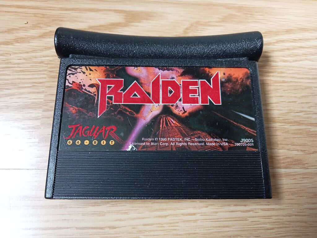 RetroGameBoss's tweet photo. Random Retro Game #741
RAIDEN on the ATARI JAGUAR was hands-down the best home console port of the original Arcade game. Tons of sprites, smooth action, pulsing soundtrack and ear-splitting explosions! A legendary blast 'em up.
Hit START on this!
#FebrATARI #Jaguar #retrogaming https://t.co/cnYjrMrkEa