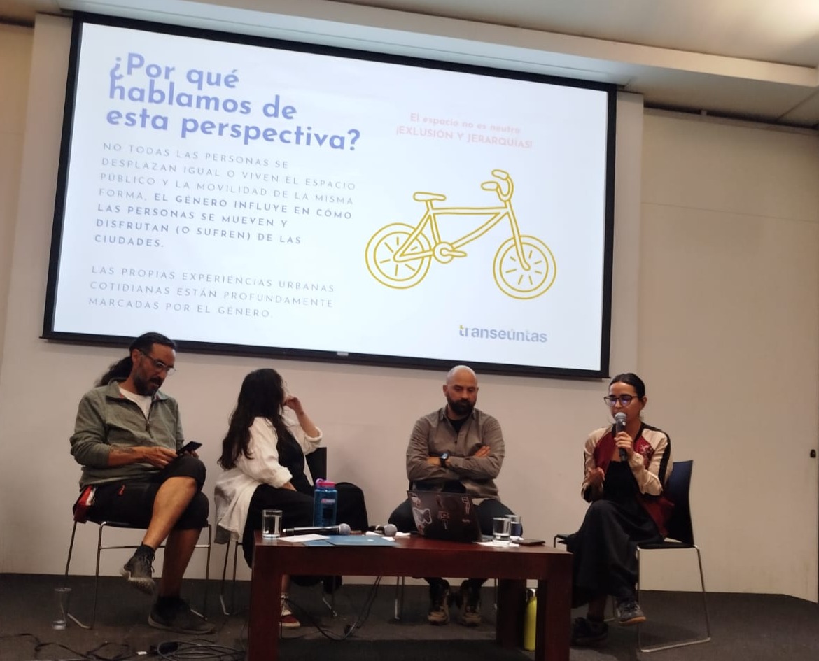 "No todas las personas se desplazan de la misma manera. El espacio público y la movilidad, así como el goce y el sufrimiento de la ciudad, se ven influidos por el género y las experiencias urbanas que ello conlleva" 

iteso.mx/web/general/de…