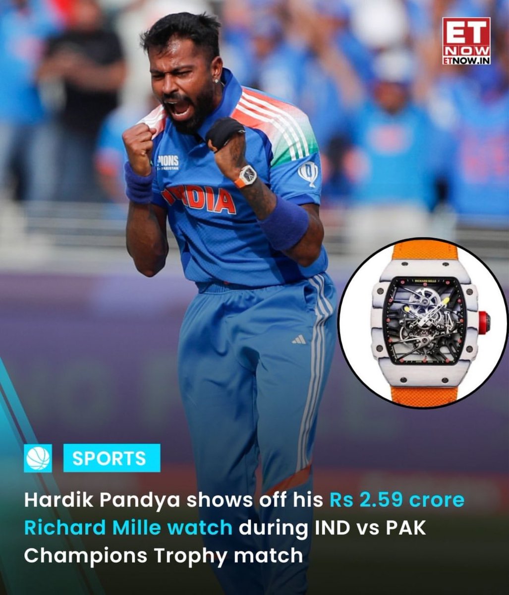 Rajkaransa's tweet photo. Hardik Pandya showed the entire economy of Pakistan 🇵🇰 😱 in today’s match 

#INDvsPAK https://t.co/JudbB1Blqx