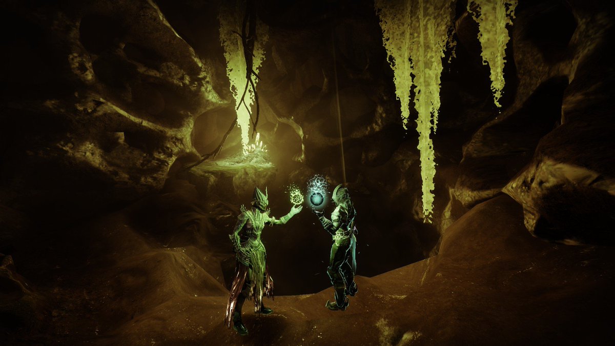 RxveaI's tweet photo. "Hive and seek"
(Armure en commentaire)

Bungie ID :

- RxveaI#0282
- Soltrina#8588
- Zeyno#7099

#D2HeresyFashion #Destiny2 #Destiny2fashion @DestinyTheGame @Destiny2Team @A_dmg04 @BrunoLouviers @Cozmo23 @MoltenSlowa @asalisbury https://t.co/BRdl2j738h