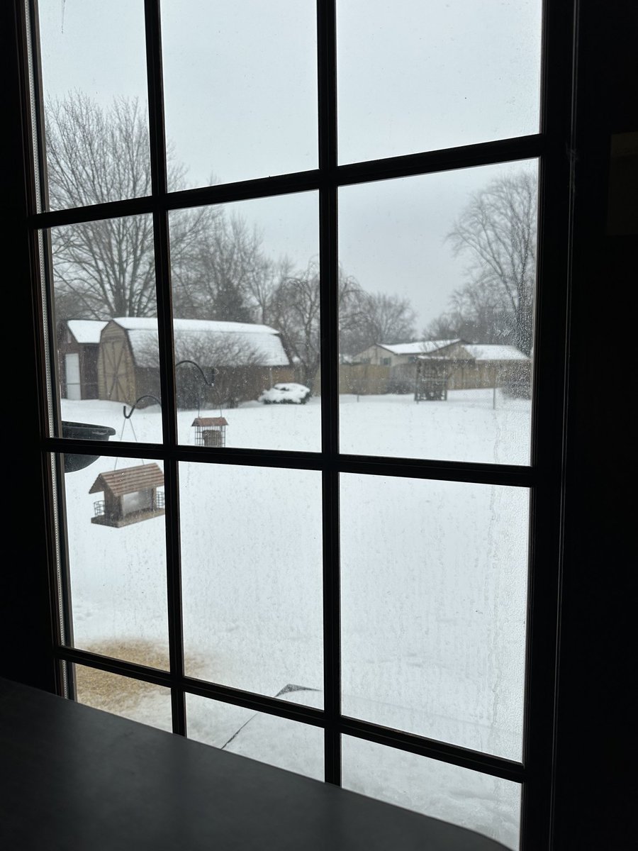 Teay26's tweet image. My Recap spot for breakfast with God ✨ #TheBibleRecap #YouVersion #Gather25 #PureMichigan