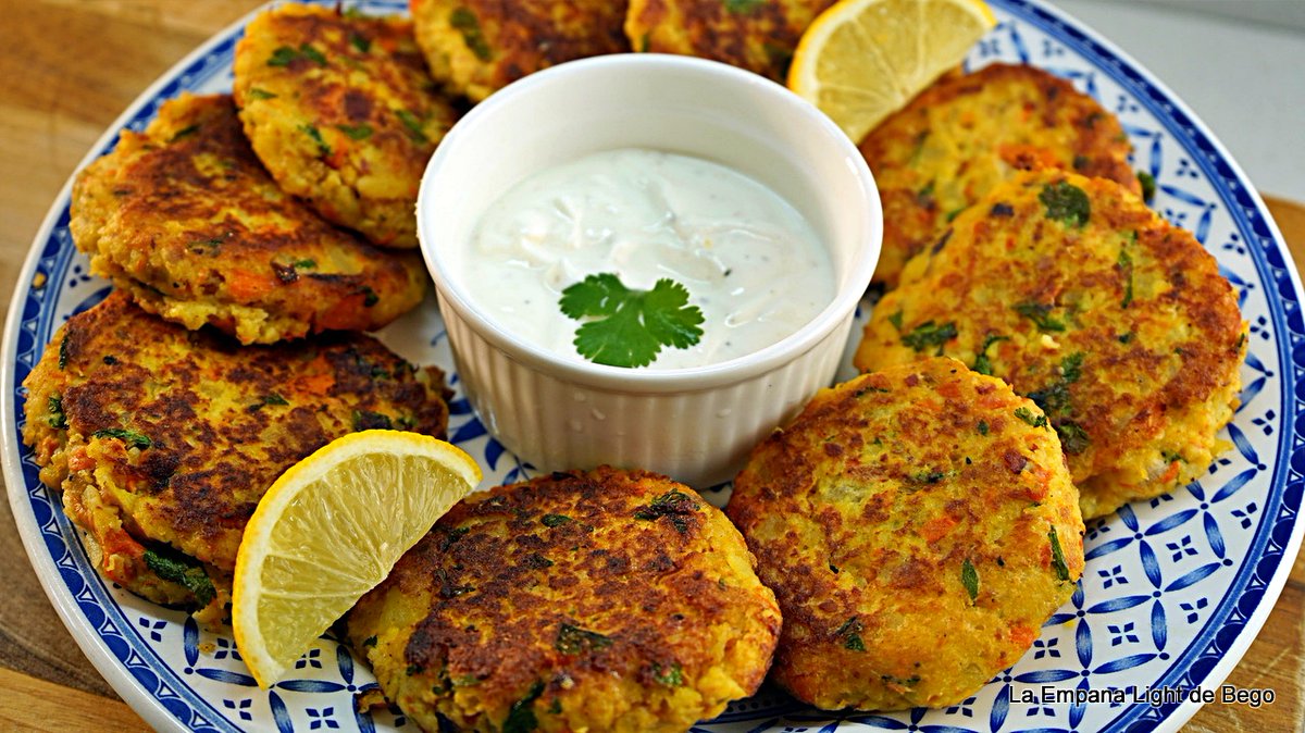 🥔 Tortitas de Patata con Verduras, Bacon y Queso: ¡Ideales para Cena, Ap... youtu.be/WtUqZerC-xM?si… a través de <a href="/YouTube/">YouTube</a>