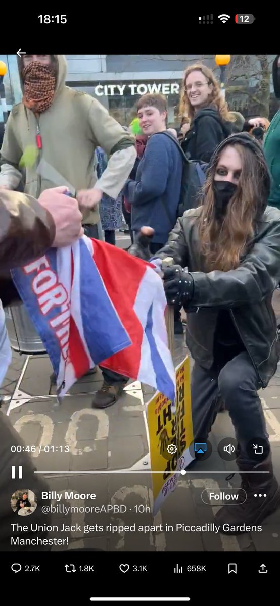 stozza1979's tweet photo. @Keir_Starmer 2 questions for our PM..... the Union Jack 🇬🇧 that is behind you and you are the PM of this country.... 
1. I would like to know why you and the police force are allowing this flag to be torn up on our streets. ? 
2. Why are they not arrested straight away for this. ? https://t.co/7tV76QTd8v