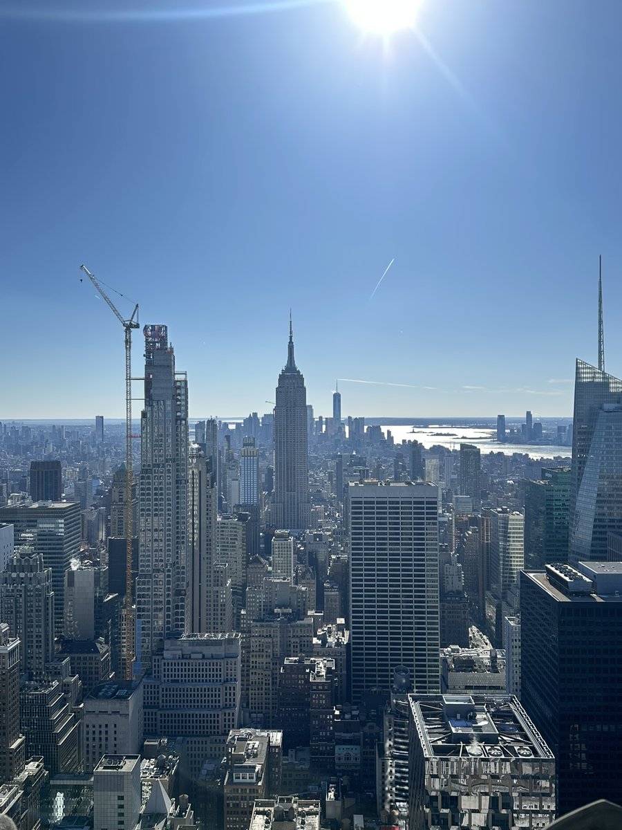 EmmaAguero8's tweet photo. I surprised my brother by taking him to the Top of the Rock last weekend. It was so much fun and had the most beautiful view of the city. I would definitely recommend it if you're looking for a cool tourist activity. (Warning: fear of heights might make it less enjoyable.) https://t.co/qilpm5e8eR