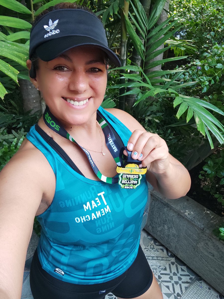 NeidyVillarroe1's tweet photo. Carrera Desafío de los anillos.!! #running #SantaCruz #vidasaludable
En cada carrera, en cada entrenamiento, en cada kilómetro - Persiste 💪🏻
@ComuniRunners
@MeEncantaCorrer @yoelegicorrer1 @ManicomioRunner @SoyCorredora @CorredoresFuer1 @CorroAMiPaso https://t.co/Dk8GYEGTvr