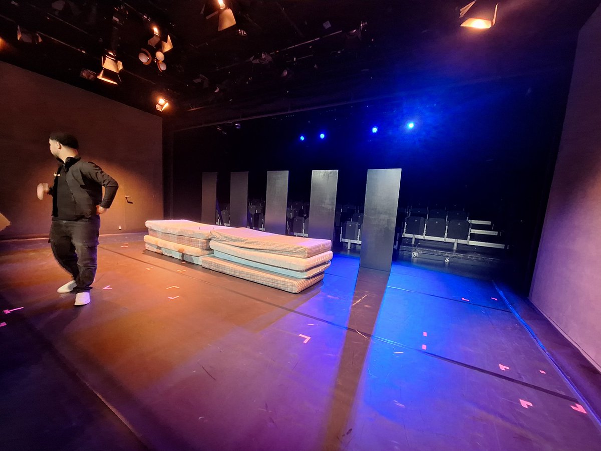 Dirrrty Boys. La Villarroel, 2025 🖤 Bona feinaaa, Lluís Català &amp; Sergi Espina!!! 🙌🏽🙌🏽 #foodforthought #lasbestias