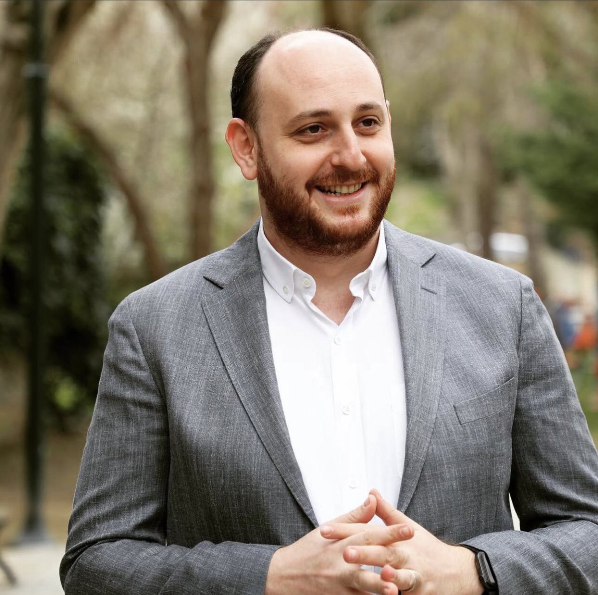 Önceki Dönemler Genel Merkez Gençlik Kolları Başkanımız <a href="/abuyukgumus/">Ahmet Büyükgümüş</a> , bugün Sayın Cumhurbaşkanımız ve Genel Başkanımız Recep Tayyip Erdogan'ın tensipleriyle Genel Başkan Yardımcısı, Teşkilatı Başkanı olarak görevlendirilmiştir Rabbim utandırmasın.
#AkGençlikyetiştirir