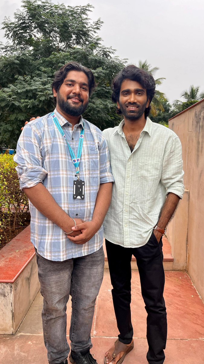 PsplVignesh's tweet photo. #drogon movie is very beautiful and emotional movie🎬 @pradeeponelife @Dir_Ashwath @SilambarasanTR_ @Ags_production https://t.co/G3nUJtscQm