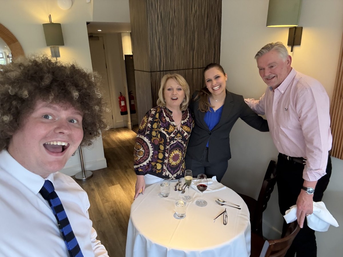 Huge welcome from the lovely team at <a href="/ChezBruce/">Chez Bruce</a> including the excellent maitre d’ess Debora Gomez Thanks all for a memorable day #30yearsofexcellence