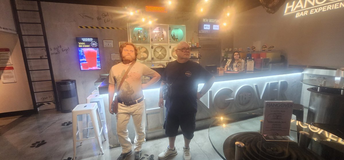 RaymieFitz's tweet image. Great few days in Vegas. Arrived home just in time for the good news from Ibrox 🫶🏼